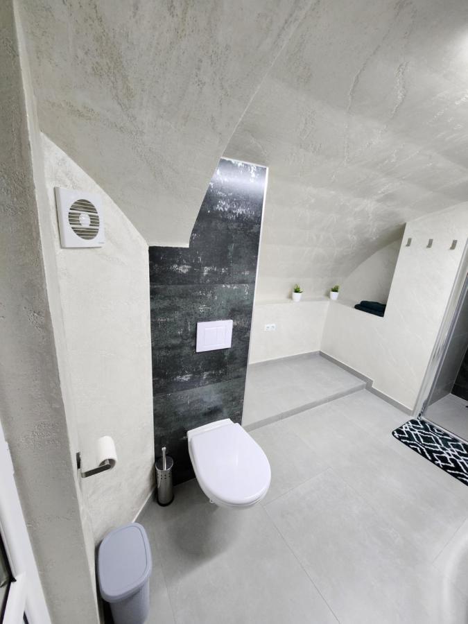 סיגישוארה Apartament Dada מראה חיצוני תמונה